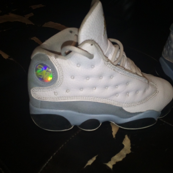 Kids Jordan 13 Flint Grey size 13c - Picture 5 of 9
